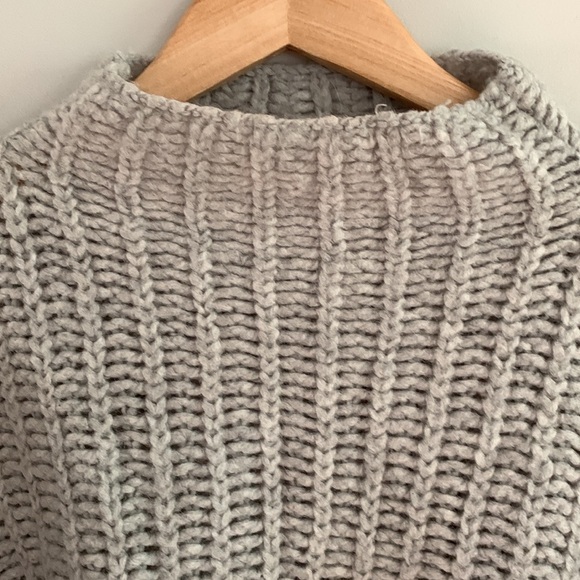 Aerie Chunky Knit Wool Alpaca Blend Mock Neck Relaxed Fit Sweater Grey Large - Picture 3 of 11